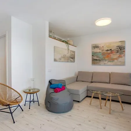 Apartment Salitre Tamara *